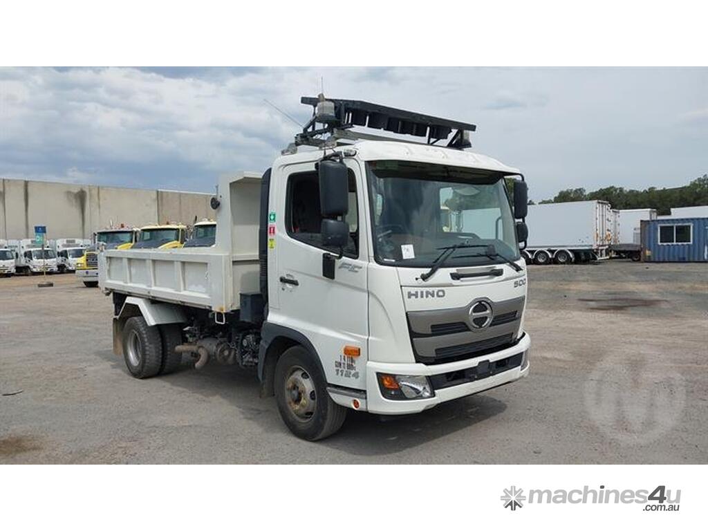 Buy Used Hino Hino FC Series Trucks (1178758) - Listed on Machines4u