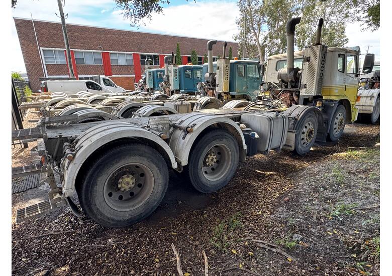 Iveco Acco 2350 8x4 Automatic Cab/Chassis Truck.