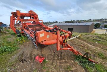 Grimme   DL1500 Onion Harvester