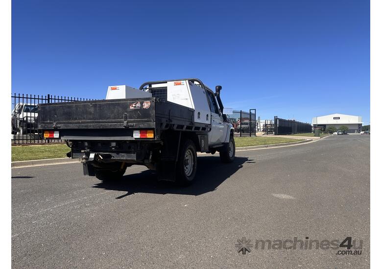 2011 Toyota Landcruiser