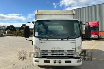 Isuzu 2010   NPR 200 Pantech