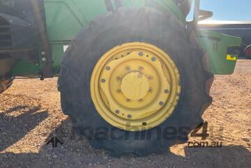 John Deere   6110M 4x4 Tractor