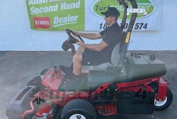 Toro 3250-D Greensmaster, ride on mower, golf, turf, lawns, parks and gardens,
