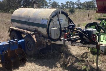 CUSTOM 2000L FUEL TRAILER