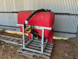 Silvan Vinyard Sprayer - picture0' - Click to enlarge