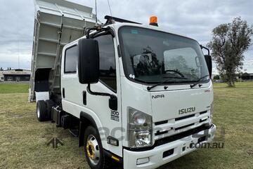 Isuzu NPR300 Crew 4x2 Dualcab PTO Tipper Truck.