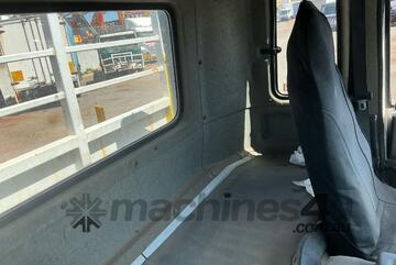 2003 Nissan UD PK245 Flat Bed Tray