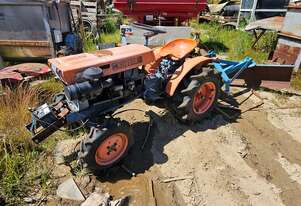 Kubota   B6000 Tractor