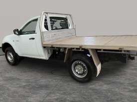 2013 Mitsubishi Triton 4x2 GL Single Cab Petrol (Manual) (Corporate vehicle) - picture0' - Click to enlarge