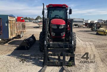 UHI 2024    1004 Tractor