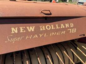 Small Square Baler - picture2' - Click to enlarge