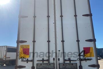 2011 Lucar Standard Tri Axle Refrigerated Pantech Trailer