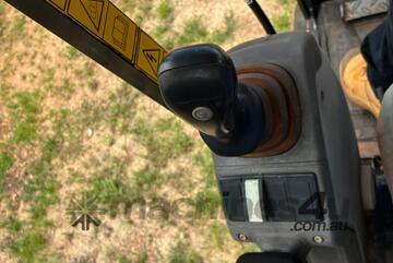 2015 Caterpillar 301.4C Excavator (Rubber Tracked)