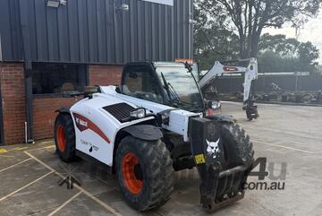 Bobcat TL30.60 Telehandler. Has seen more chickens than Colonel Sanders.