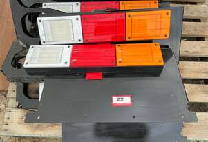 Set of 2 Truck Tail Lights -24 Volt