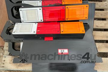 Set of 2 Truck Tail Lights -24 Volt