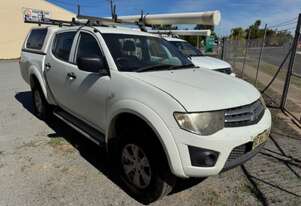 Triton Dual Cab Utility