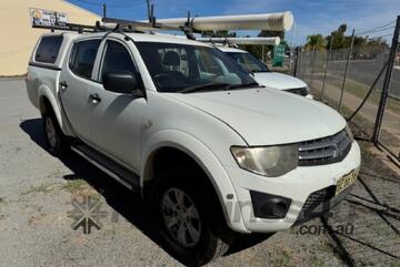 Triton Dual Cab Utility