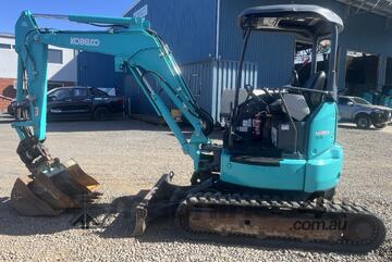 Kobelco SK35SR-6 Canopy Excavator