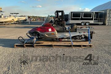 Artic Cat 2007   Snow Mobile