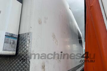 2013 FTE FTE3A Tri Axle Roll Back Refrigerated Pantech A Trailer