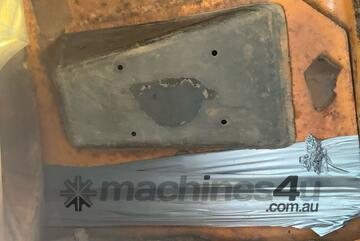 Case   445 Wheeled Skid Steer