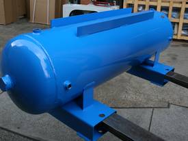 150 LITRE HORIZONTAL AIR RECEIVER PRIMED & PAINTED - picture1' - Click to enlarge