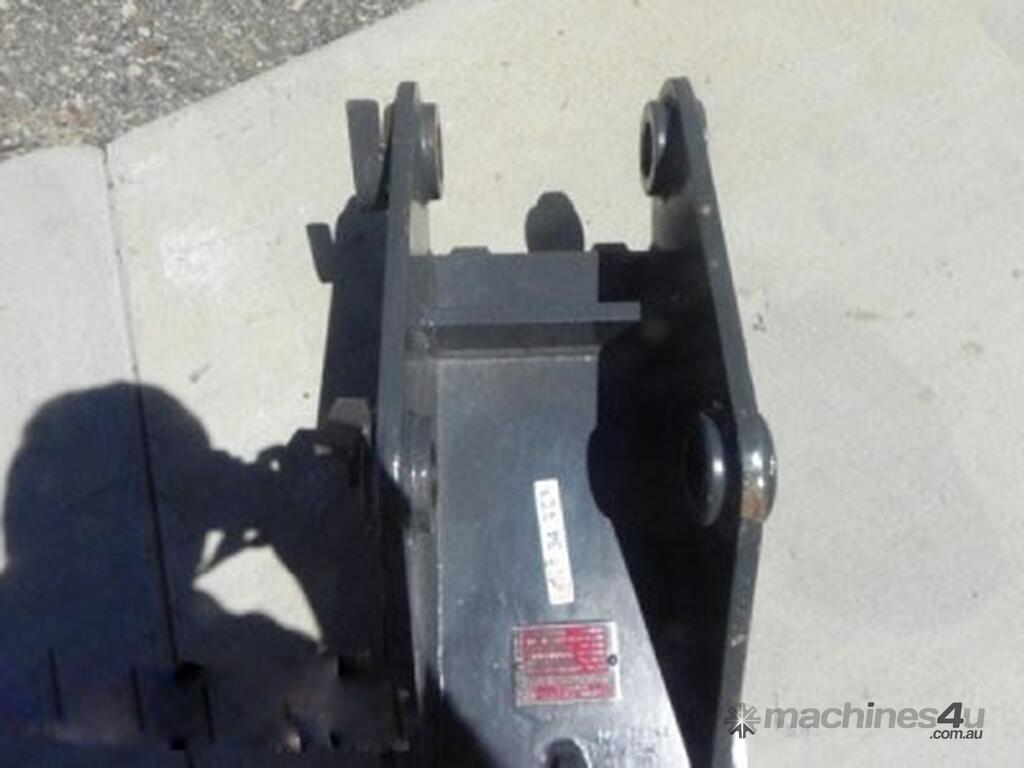 New jaws JAWS BUCKETS Quick hitch suits JCB3CX JAWS BUCKETS Quick hitch