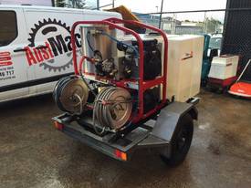28 hp trailer mount pressure washer for hire - picture0' - Click to enlarge