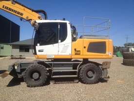 Liebherr A924 Wheeled-Excav Excavator - picture0' - Click to enlarge