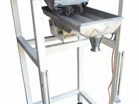 Vibratory Feeder with Hopper (s/s) - picture0' - Click to enlarge