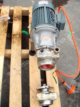 Rotary Vane Pump with spare head