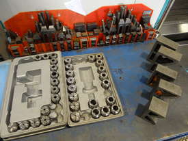 MITSEIKI VM30 CNC MACHINE & TOOLING PACKAGE - picture0' - Click to enlarge