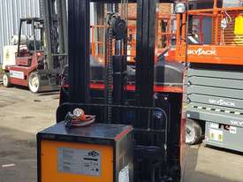 HC REACH TRUCK LOW HRS 6.5M LIFT GOOD CONDITION - picture1' - Click to enlarge
