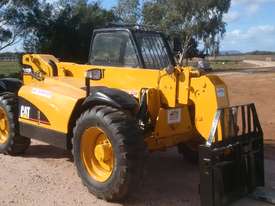 CATERPILLAR TH350B  TELEHANDLER LOW HOURS - picture0' - Click to enlarge