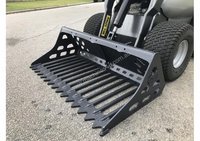 caption NEW : RAKE BUCKET DINGO KANGA MINI LOADER FOR HIRE
