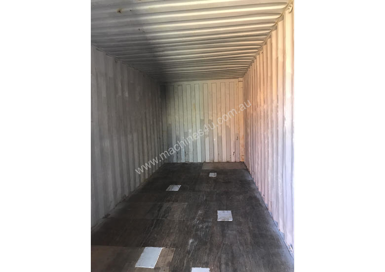 Used WIND & WATER TIGHT 20 Foot Shipping Container WIND WATER TIGHT