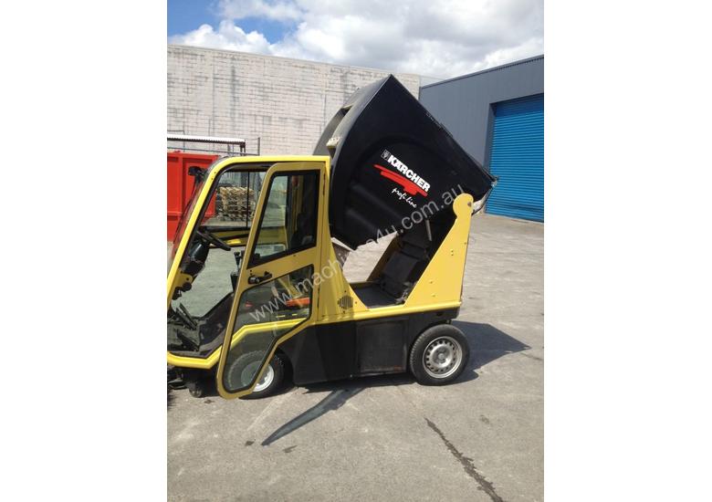 Used 2007 karcher ICC1D Ride On Sweeper in , Listed on Machines4u