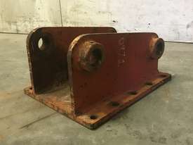 HEAD BRACKET TO SUIT 4-6T EXCAVATOR D971 - picture1' - Click to enlarge