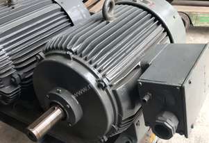 75 kw 100 hp 2 pole 415 volt AC Electric Motor 75 kw 100 hp 2 pole 415 volt AC Electric Motor