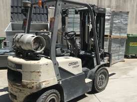 Crown LPG Forklift - picture0' - Click to enlarge