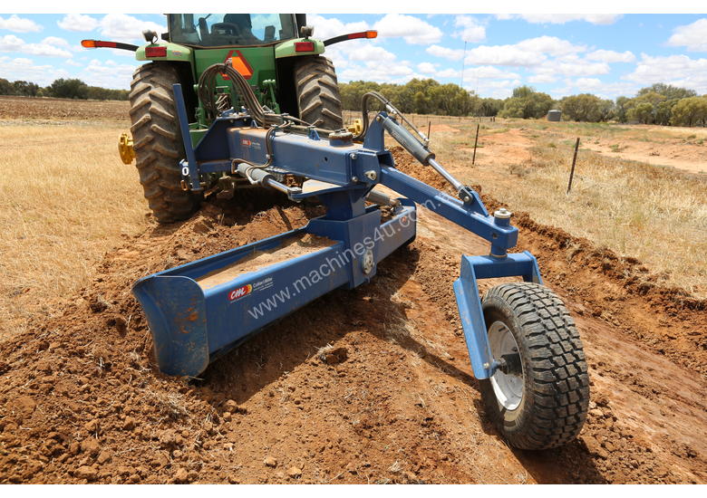caption Heavy Duty Tractor 3 Point Linkage Grader Blade