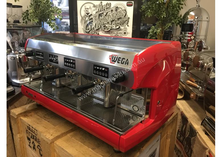 Click to view full size photos WEGA POLARIS 3 GROUP RED ESPRESSO COFFEE MACHINE