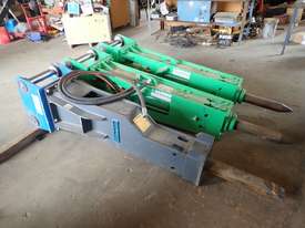 Various Hydraulic Hammers - picture0' - Click to enlarge
