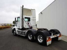 2014 Freightliner Century Class CST112 Day Cab Auto Prime Mover - picture2' - Click to enlarge
