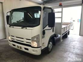 2011 Isuzu N Series - picture2' - Click to enlarge