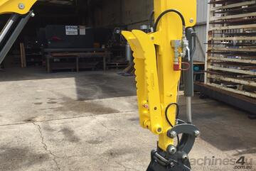 GARDNER ENGINEERING - 1.8T Hydraulic Thumb