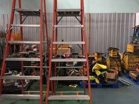 Platform Ladder 2 Meter Chief Industrial 7 Step with Casters - picture1' - Click to enlarge