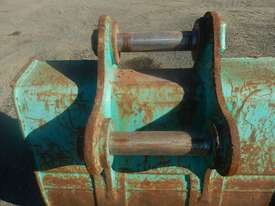 1200mm Digging Bucket to suit 13 -15 Ton Excavator - picture2' - Click to enlarge
