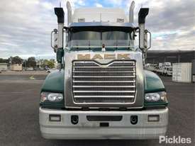 2015 Mack CMHT Trident - picture1' - Click to enlarge